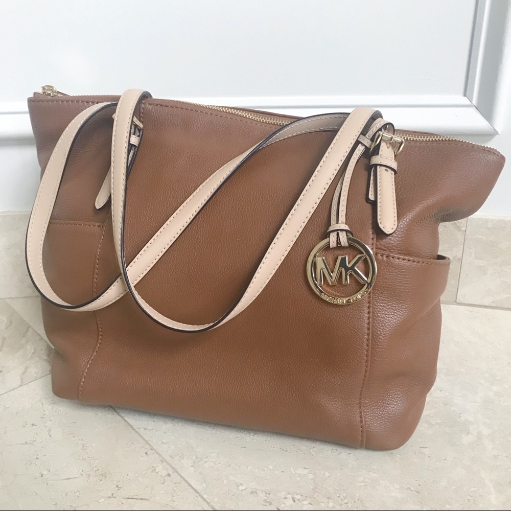 Michael Kors Jet Set Leather Tote Bag